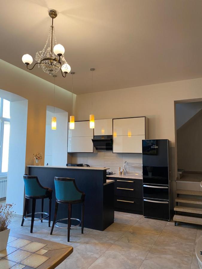 Lado Asatiani Apartment Tbilisi Luaran gambar